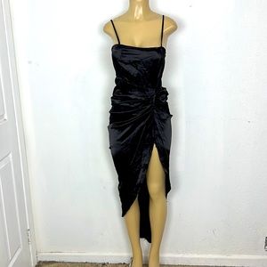 PRETTYLITTLETHING BLACK SPAGHETTI STRAPS MAXI DRESS SIZE 4